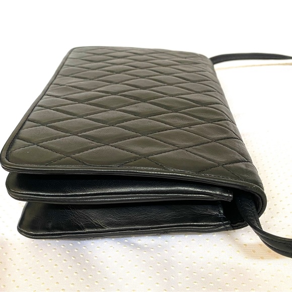 Bergdooff Goodman quilted flap bag(navy - Picture 4 of 15